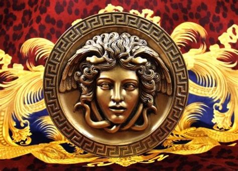 versace medusa medusakopf|why did versace choose medusa.